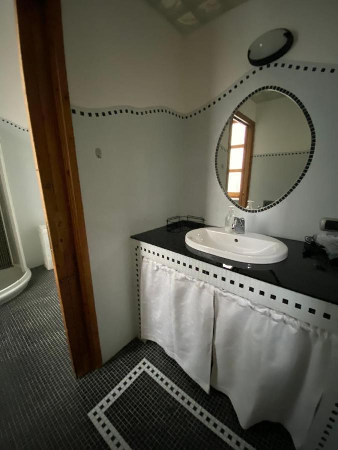 Tito'S Apartment Cuneo Zewnętrze zdjęcie